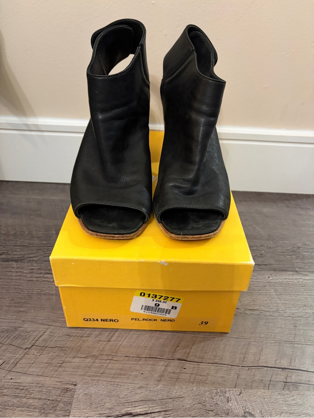 Vero Cuoio Genuine Leather block heels